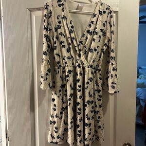 Siren Lily Cream and Black Floral Long Sleeve Dress